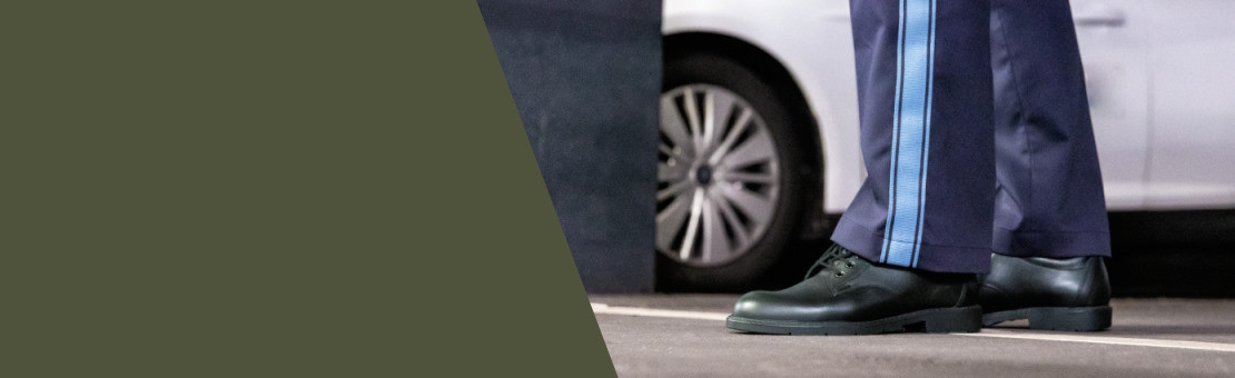 DER SPEZIALIST FÜR SCHWEIZER MILITÄRSCHUHE!